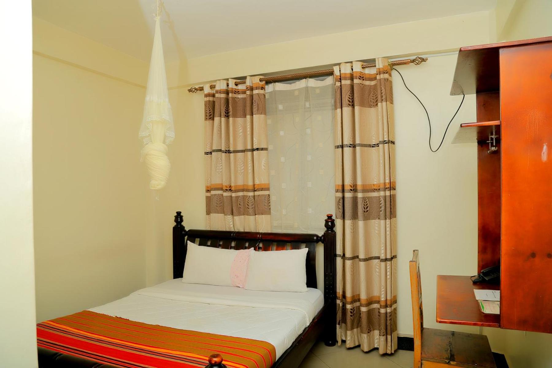Acactus Hotel Kampala Exteriör bild